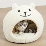 [Cute Classic Cat Sleeping Nest] Cute Bear Cat House & Condo - Soft and Comfortable Polyester Fiber Indoor Pet Bed for Cats - Classic Style Cat Sleeping Nest & Pad for All Seasons